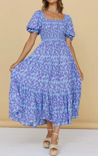 Vista 2 de PRETTYGARDEN Vestidos de verano con estampado floral bohemio para mujer, cuello cuadrado, manga abombada, acampanado, vestido largo casual fruncido