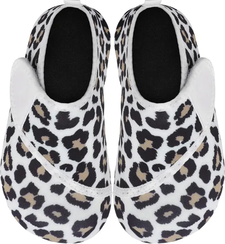 Vista 4 de Scurtain - Zapatos acuáticos para niños, calcetines acuáticos de secado rápido con sensación de pies descalzos para niños, niñas y bebés con suela