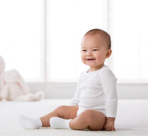 Vista 6 de Gerber Baby 2-Pack Long-Sleeve Side-snap Mitten-Cuff Shirt