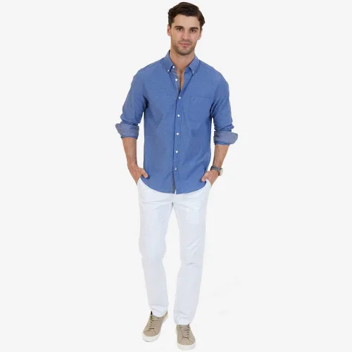 Vista 3 de Nautica - Camisa clásica para hombre manga larga con botones y elástica