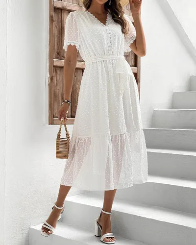 Vista 3 de BTFBM Vestido midi bohemio de verano 2023 para mujer, manga corta, cuello en V, punto suizo, cinturón, cintura alta, volantes, escalonado