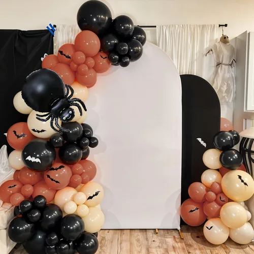Vista 6 de Kit de guirnalda de arco de globos de Halloween, globos negros, retro naranja, blanco y negro de mármol con globos de estrella de araña de papel