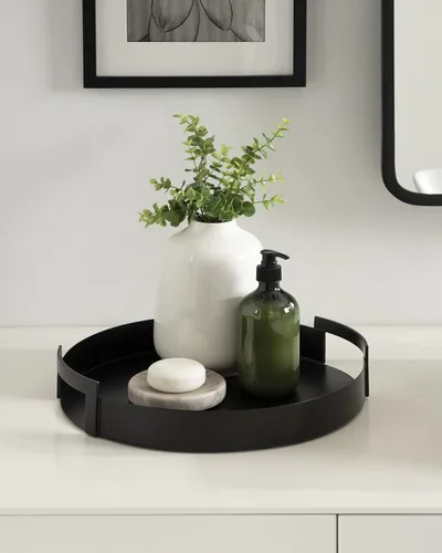 Vista 2 de Kate and Laurel Myo - Bandeja redonda moderna de metal, 15 x 15 pulgadas, color negro, bandeja circular decorativa para almacenamiento y exhibición