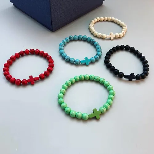 Vista 3 de Pulseras de cruz de cuentas de 0.315in para mujeres y hombres, pulsera elástica de oración para niños y niñas, regalos de cruz de amistad