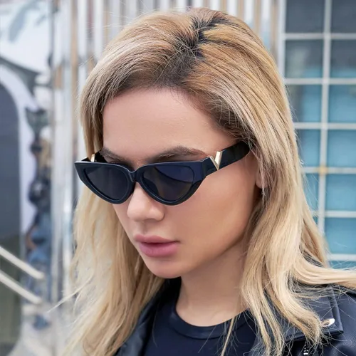 Vista 3 de Teumire Fashion Cat Eye Sunglasses for Women 90s Retro Trendy Y2K Aesthetic Vintage Small Black Shades 2 Pack