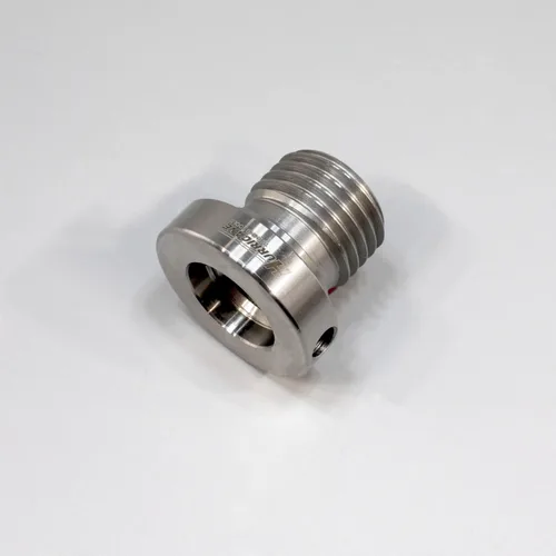 Vista 2 de Hurricane Turning Tools, Adaptador de husillo de cabezal para torno de madera, convierte husillo TPI de 1 "x 8 a M33 x 0.138 in