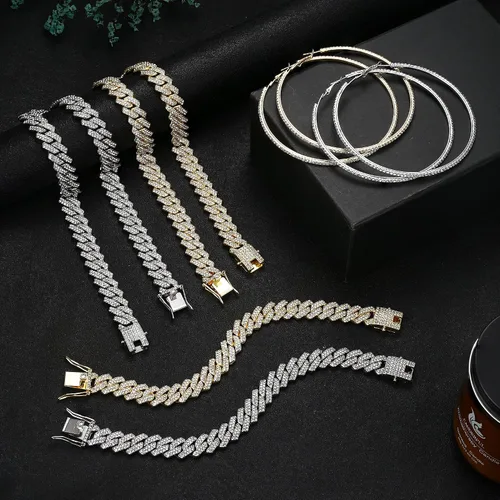 Vista 8 de Krfy Cuban Link Chain Necklace Bracelet Rhinestone Hoop Earrings Set Bling Necklace Bracelet Crystal Big Circle Earrings for Women Girls