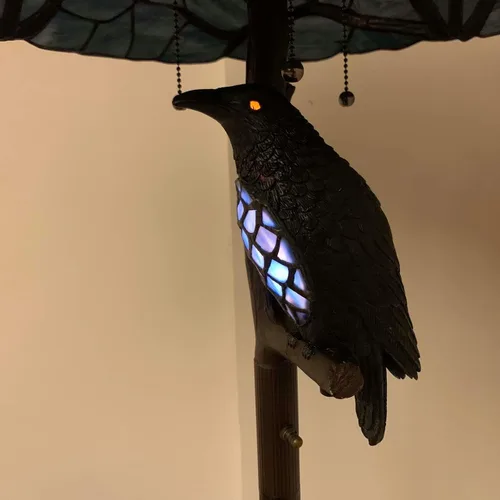 Vista 4 de Bieye L10882 Ravens Sitting on Bare Tree Branch Against Full Moon Lámpara de pie estilo Tiffany con luz nocturna Raven doble iluminada para Azul