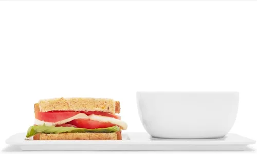Vista 3 de Sur La Table - Juego de sopa y sándwich, color blanco