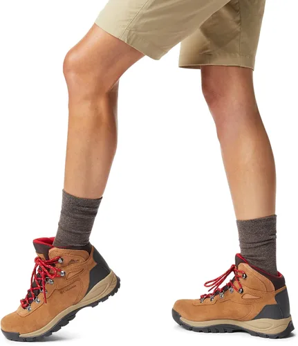 Vista 124 de Columbia Women's Newton Ridge Plus Waterproof Amped Hiking Boot