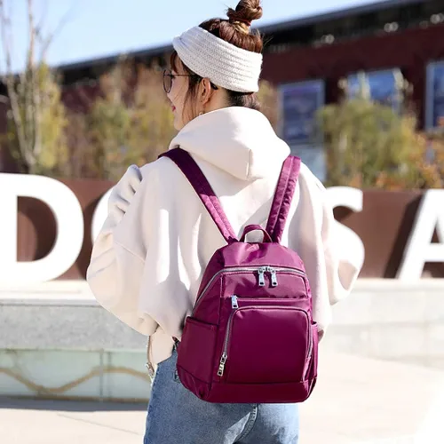 Vista 3 de Collsants Mochila pequeña de nailon para mujer, mochila de viaje ligera casual para niñas, mochila escolar, Púrpura, Mochilas de viaje