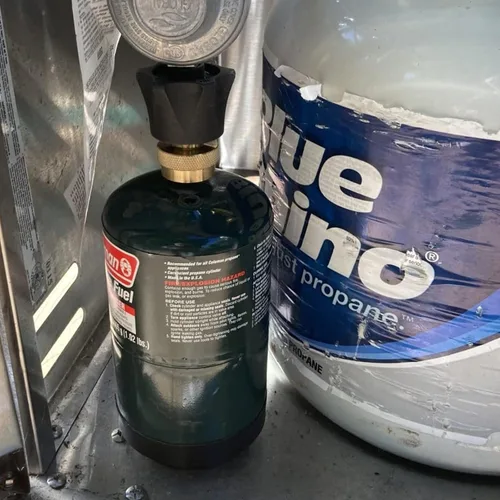 Vista 6 de NUPICK Adaptador de tanque de propano, Convertidor de 1 Lb a 20 Lb, Conecte pequeños tanques de propano a la parrilla de barbacoa, Construcción 100%