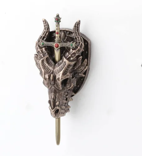 Vista 3 de Veronese Design 6 1/4 Dragon Skull Trofeo Espada Vaina Escultura de pared de resina Acabado Bronce Abrecartas