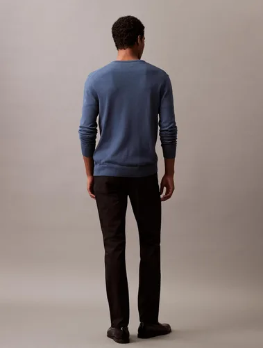 Vista 3 de Calvin Klein Pantalón tejido técnico elástico Move 365 para hombre, corte ajustado, resistente a las arrugas