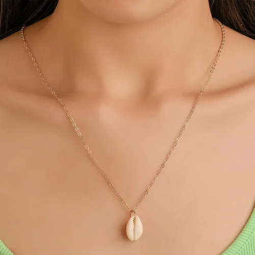Vista 5 de 5Pcs Natural Scallop Conch Seashell Necklace Inlaid with Gold Rimmed Sea Shell Necklace Adjustable Seashell Jewelry Gifts for Women