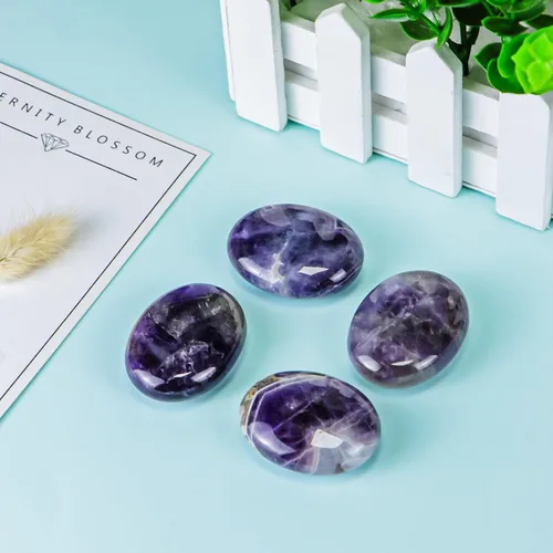 Vista 6 de Piedras de palmera de amatista de 1.8 pulgadas, cristales de chakra de bolsillo para ansiedad para el pulgar, artículos sensoriales para adultos