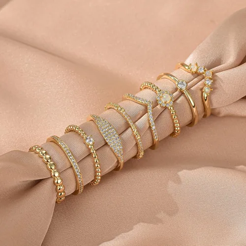 Vista 6 de PLOMFOV Juego de 9 anillos apilables con placa de oro de 14 quilates para mujer, anillos de circonita cúbica de ópalo en V, anillos delgados