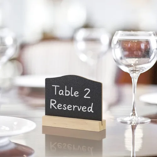 Vista 6 de Mini letreros de pizarra con soporte, paquete de 16 pizarras de madera reutilizables para mesa de 4 x 3 pulgadas, letreros de comida para bufé