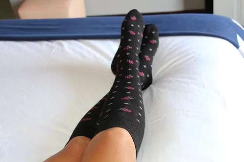 Vista 4 de Travelsox Calcetines de compresión graduados patentados para mujer Negro