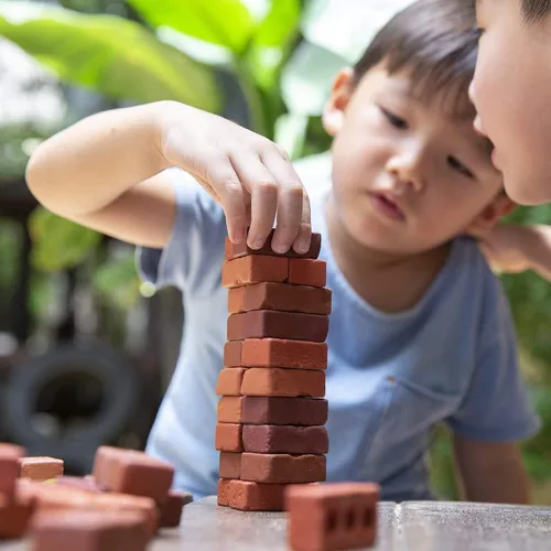 Vista 9 de Guidecraft Little Bricks - Juego de 60 piezas: juego de constructores para construcción y apilamiento, juguete educativo para niños