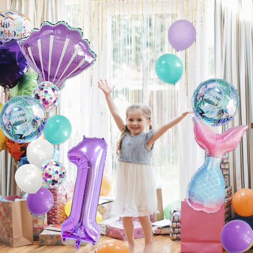 Vista 2 de Decoraciones de cumpleaños de sirena número 1: 13 globos de cola de sirena