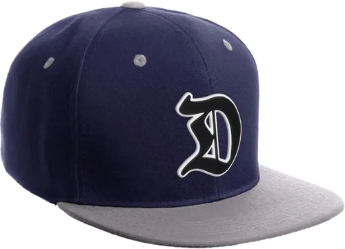 Vista 693 de Daxton Gorra clásica con visera de billete plano con letras del alfabeto inglés antiguo de la A a la Z