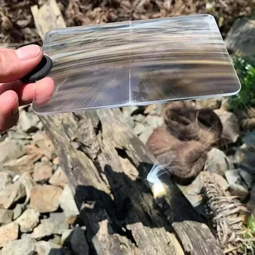 Vista 4 de Lupa de bolsillo 3X, lente Fresnel portátil, hoja de aumento pequeña, iniciador de fuego de tarjetas, herramientas de aprendizaje de picnic al aire