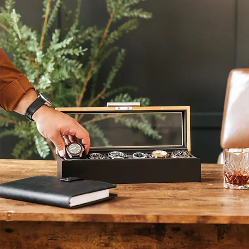 Vista 4 de CASE ELEGANCE Pino de dos tonos y base negra con mango de aluminio moderno caja de reloj de 6 ranuras con vidrio real