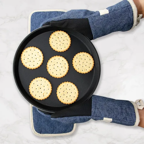 Vista 5 de Juego de guantes de horno y soportes para ollas, 4 piezas de guantes de horno de cocina resistentes al calor de 400 °F para cocina, guantes de horno