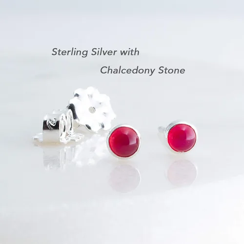 Vista 32 de Aretes pequeños de plata de ley para cartílago, tragus, hélix, múltiples piercings hipoalergénicos, piedra natal para mujer, juego de bisel