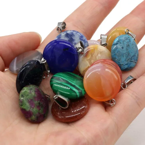 Vista 7 de LE SKY 20 colgantes de piedra natural redonda con forma de moneda curativa de colores mixtos para hacer joyas