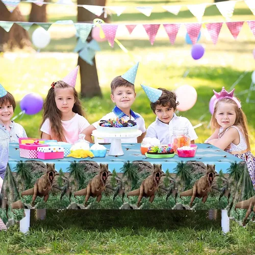 Vista 6 de 2 manteles de fiesta de dinosaurios de 54 x 108 pulgadas, desechables, de plástico, con estampado de dinosaurios, para niños, decoración