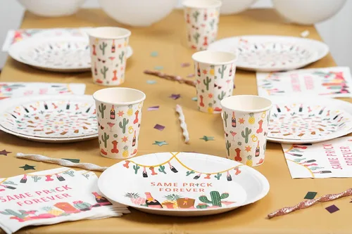 Vista 6 de Bachelorette "Same Prick Forever" Vajilla Pack: Juego de platos de papel, servilletas y tazas desechables para 20