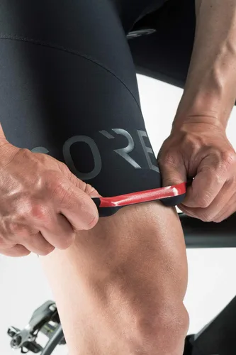 Vista 10 de GORE WEAR C7 Racing Bib Shorts con asiento para hombre