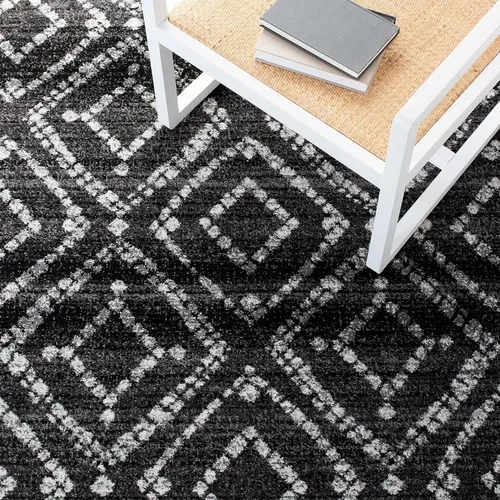 Vista 6 de SAFAVIEH Colección Adirondack Alfombra Decorativa - 2'6" x 4', Negro y Marfil, Diseño Moderno Desgastado, No Desprende Pelusa y Fácil Cuidado, Ideal