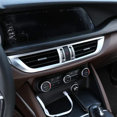 Vista 3 de Marco de ventilación de salida de aire acondicionado para consola central de coche ABS cromado para Alfa Romeo Stelvio 2017-2020