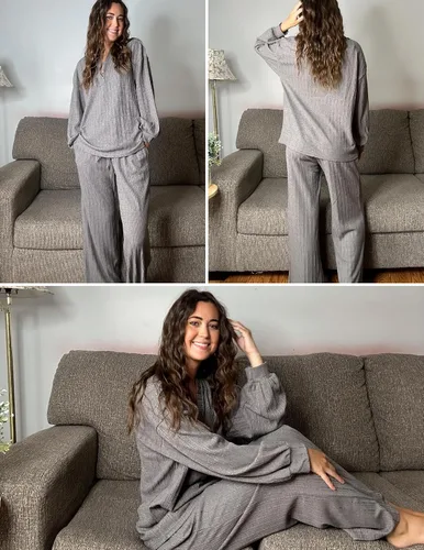Vista 2 de Ekouaer Conjunto de 2 piezas para mujer, conjunto de suéter de punto de gran tamaño, conjunto de sudadera casual a juego