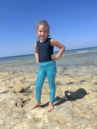 Vista 3 de YgneeDom Leggings de sirena para niños y niñas, pantalones metálicos brillantes para fiesta de baile de Halloween