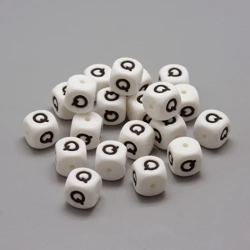 Vista 11 de Mega Pet 10 cuentas de silicona en forma de cubo de silicona con la letra A, cuentas sueltas del alfabeto, cuentas del alfabeto, de 0.472 x 0.472 x