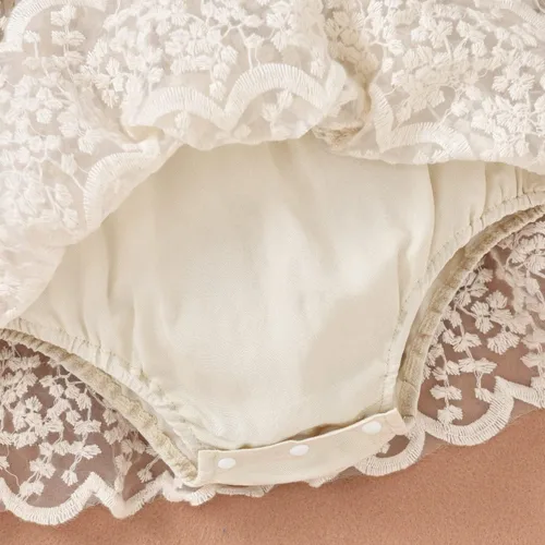 Vista 5 de Mameluco para bebé recién nacido, para otoño, invierno, color blanco, beige, bohemio, encaje, floral, ropa de manga larga