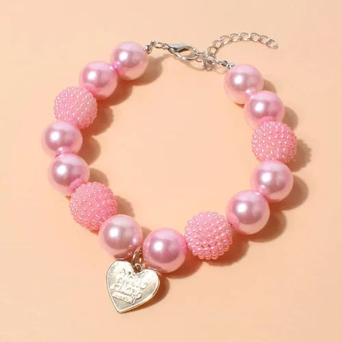 Vista 6 de Lindo collar de perlas de peluche con colgante de corazón rosa, accesorios de ropa para perros, collares de perro pequeños y medianos