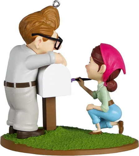 Vista 2 de Hallmark - Adorno de Navidad de plástico para recuerdo 2022, Disney/Pixar Up Carl & Ellie