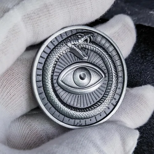 Vista 5 de Sun Moon Ouroboros - Moneda de la suerte con diseño en relieve 3D, moneda única de desafío