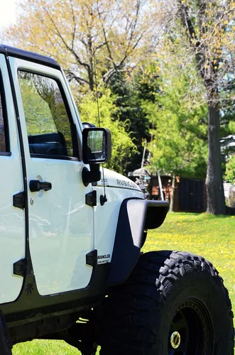 Vista 4 de AntennaMastsRus – 2009 – 2018 Dodge Ram Truck 1500 – antena de Repuesto, Negro