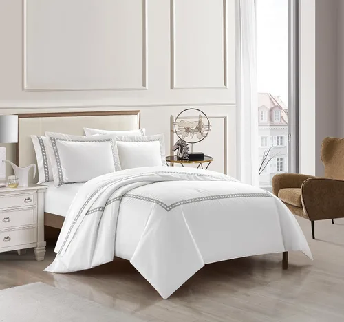 Vista 2 de Chic Home Lewiston - Juego de funda de edredón de mezcla de algodón de 3 piezas, 1500 hilos, color blanco sólido con detalles de costuras bordadas