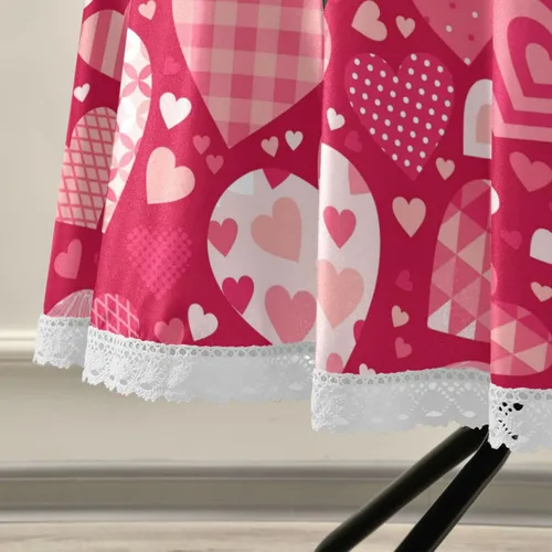 Vista 4 de Mantel redondo para el día de San Valentín de 60 pulgadas, color rosa y rojo, con corazones, mantel de encaje resistente al agua, a prueba