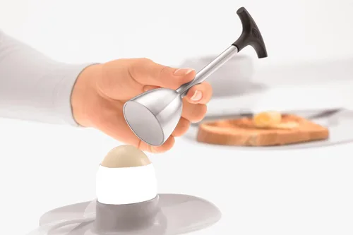 Vista 3 de Rösle - Abridor de huevos de acero inoxidable con mango de silicona