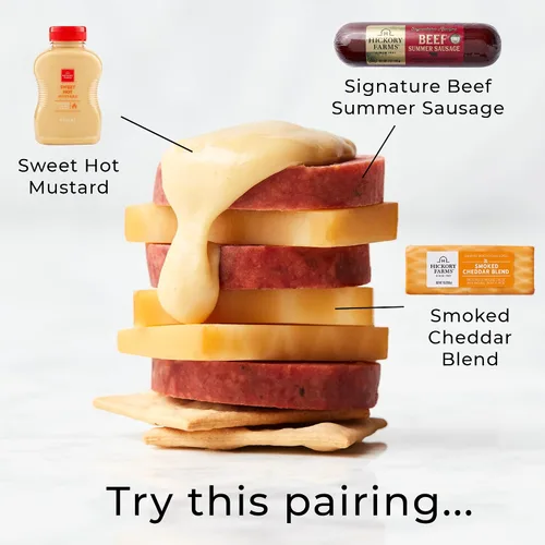 Vista 4 de Hickory Farms Mezcla de queso cheddar ahumado, paquete de 3, 10 onzas cada uno - Artículo de comida para charcutería