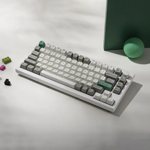 Vista 7 de Keychron Q1 Max RGB QMKVIA Teclado mecánico personalizado, perilla programable de metal completo de 2.4 GHzBluetoothTeclado con cable