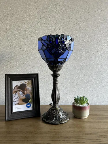 Vista 8 de Tiffany - Mini lámpara de mesa con antorcha azul, estilo barroco, lavanda, vitral, incluida, bombilla LED para sala de estar, comedor, dormitorio